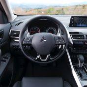 mitsubishi_eclipse_cross_dashboard_activlease