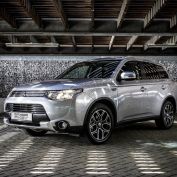 Mitsubishi Outlander PHEV X-Line Limited Edition