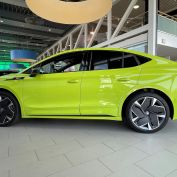 skoda-enyaq-coupe-zijkant-activlease