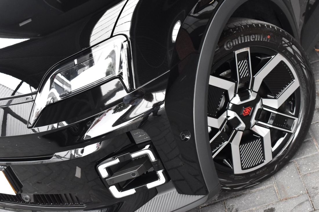 renault-5-comfort-range-techno-zwart-shortlease-activlease renault-5-comfort-range-techno-zwart-shortlease-activlease