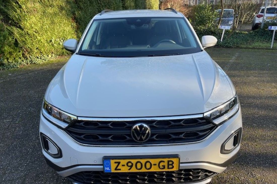 volkswagen-t-roc-life-edition-activlease