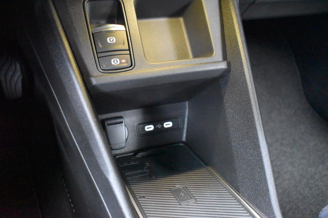 renault-5-comfort-range-techno-zwart-shortlease-activlease