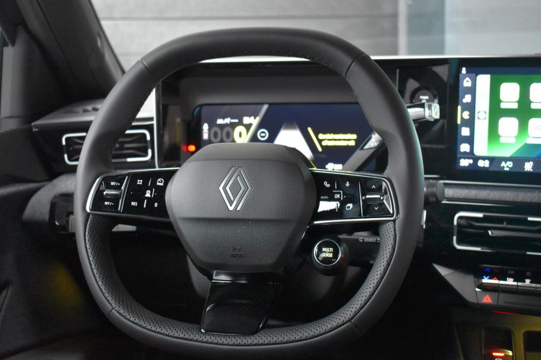 renault-5-comfort-range-techno-wit-shortlease-activlease renault-5-comfort-range-techno-wit-shortlease-activlease