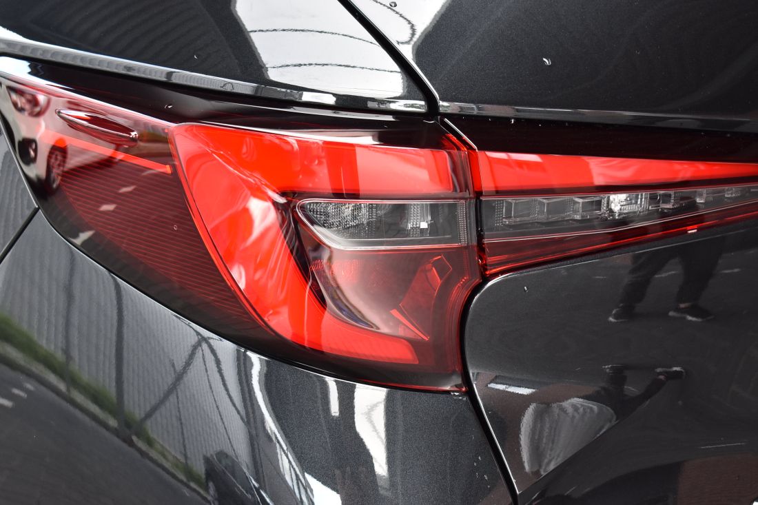 toyota-corolla-touring-sports-shortlease-activlease