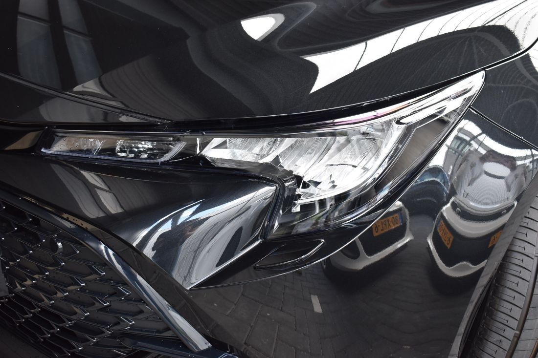 toyota-corolla-touring-sports-shortlease-activlease