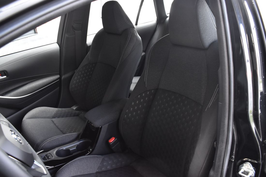 toyota-corolla-touring-sports-shortlease-activlease