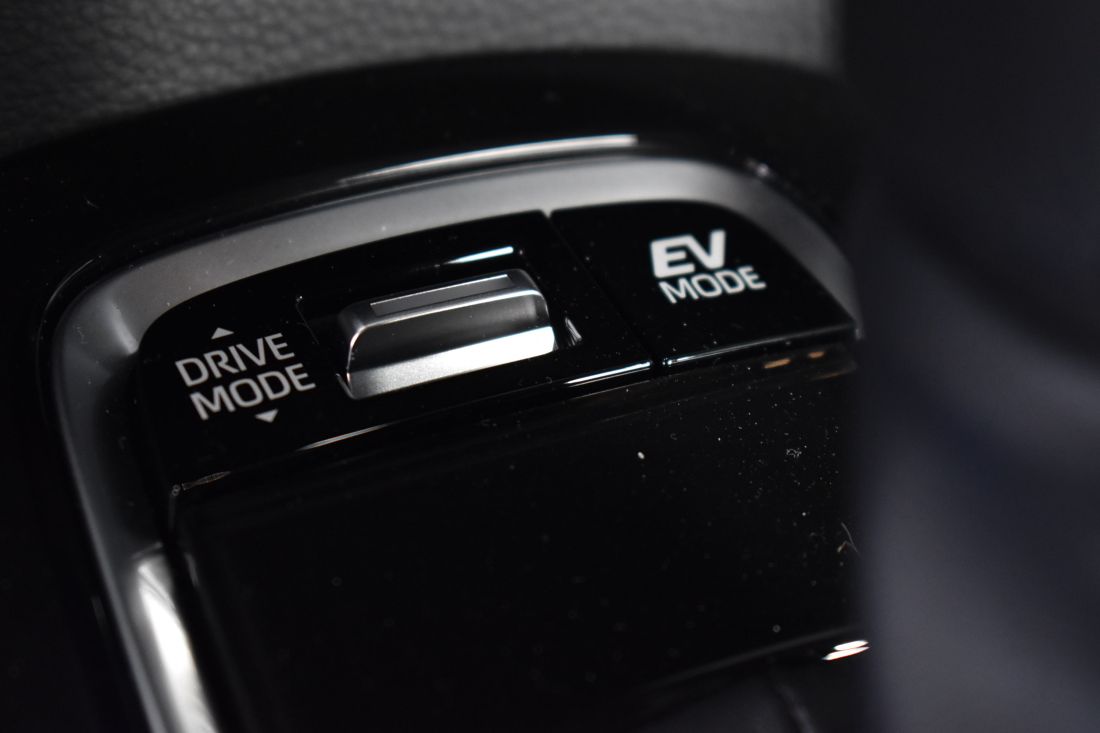 toyota-corolla-touring-sports-shortlease-activlease