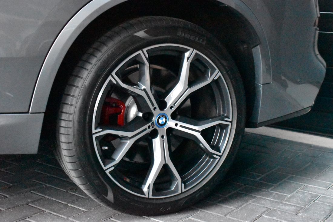bmw-x5-xdrive50e-plug-in-hybrid-activlease