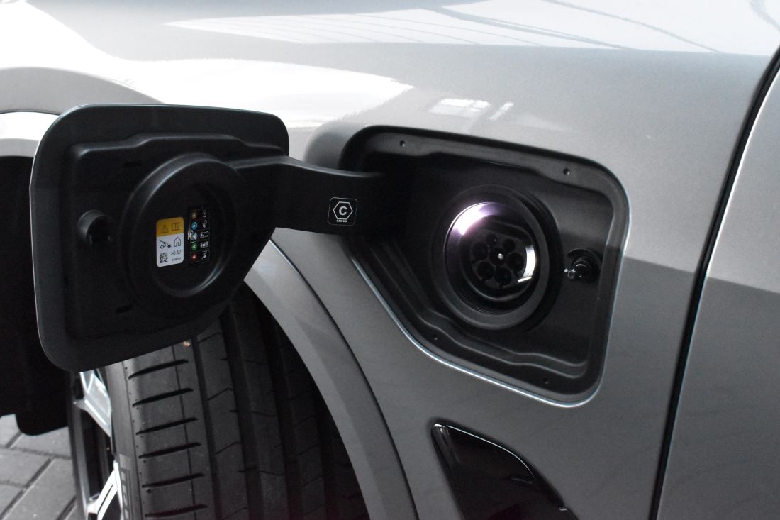 bmw-x5-xdrive50e-plug-in-hybrid-activlease