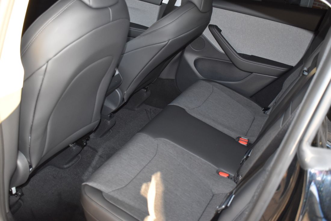 tesla-model-y-standard-shortlease-activlease