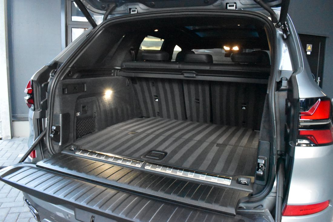 bmw-x5-xdrive50e-plug-in-hybrid-activlease