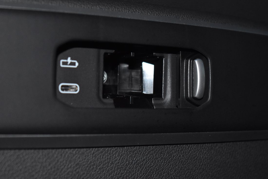 bmw-x5-xdrive50e-plug-in-hybrid-activlease
