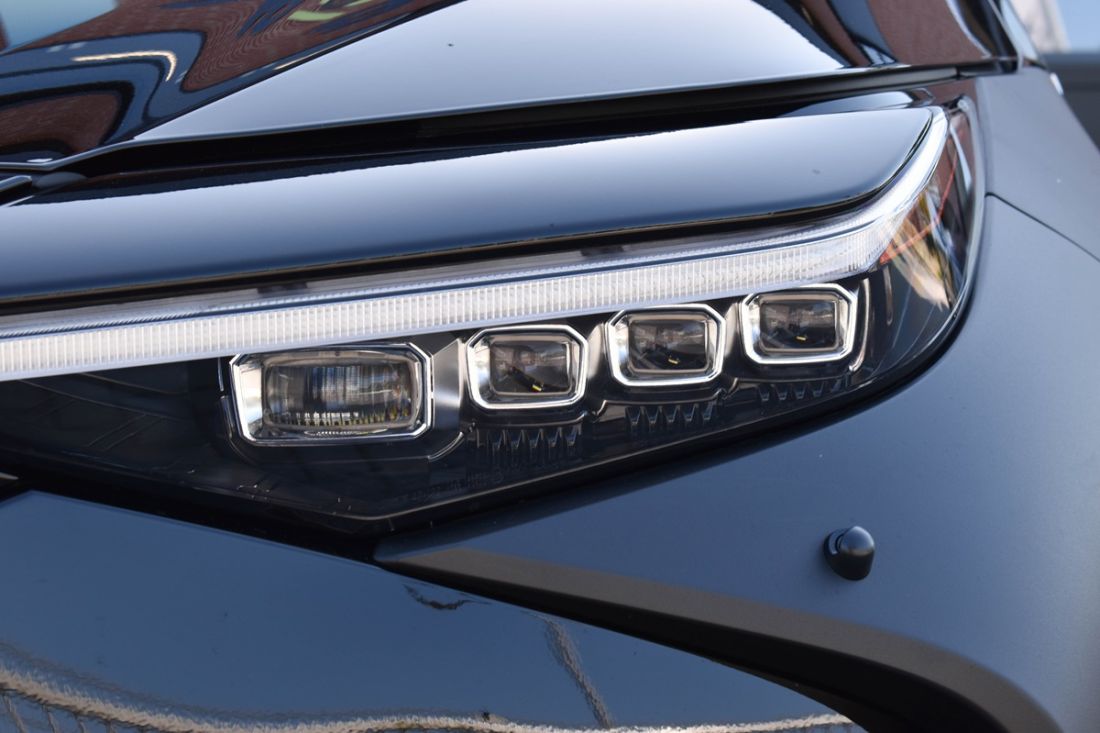 toyota-bz4x-premium-shortlease-zwart-activlease toyota-bz4x-premium-shortlease-zwart-activlease