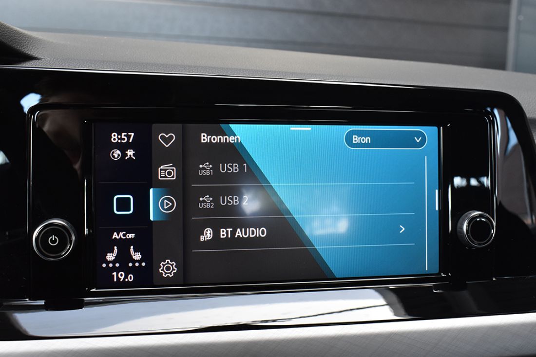 volkswagen-golf-10-etsi-110pk-life-grey volkswagen-golf-10-etsi-110pk-life-grey