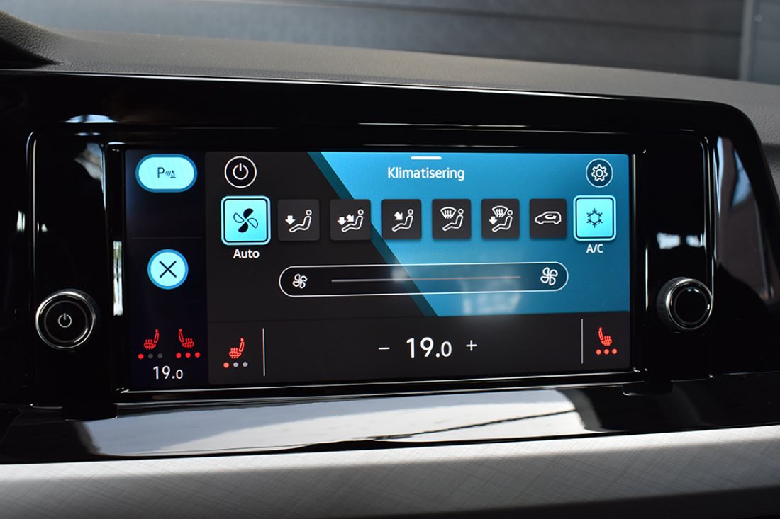 volkswagen-golf-10-etsi-110pk-life-grey