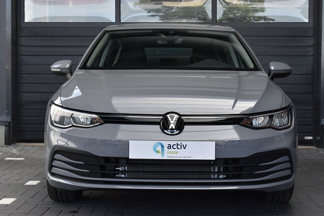 Volkswagen Golf 1.0 eTSI 110pk Life DSG-7