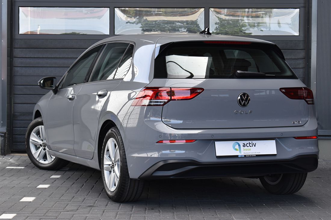 Volkswagen Golf 1.0 eTSI 110pk Life DSG-7