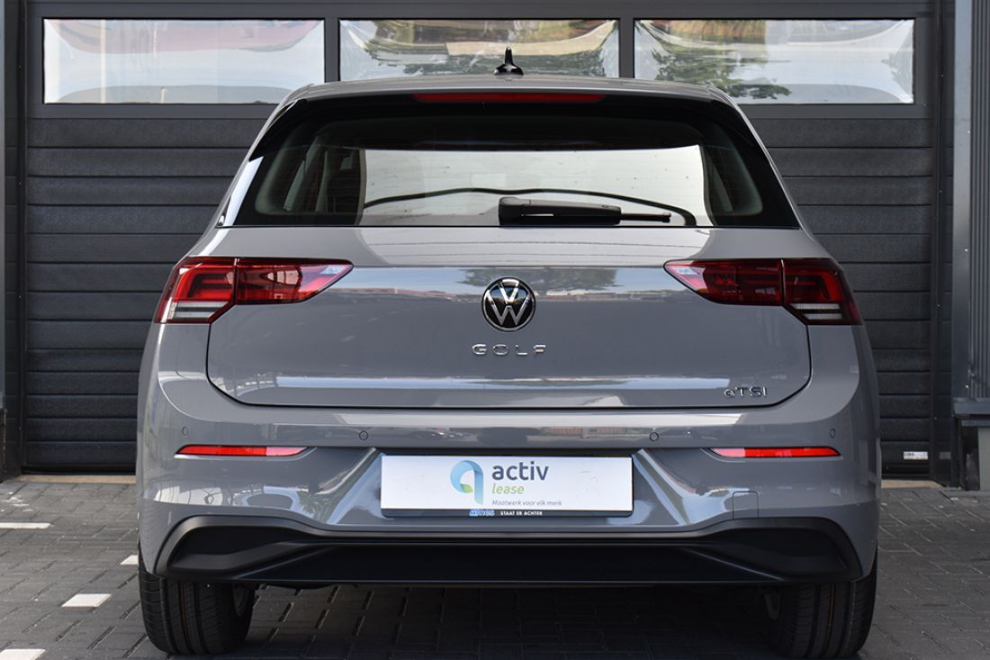Volkswagen Golf 1.0 eTSI 110pk Life DSG-7