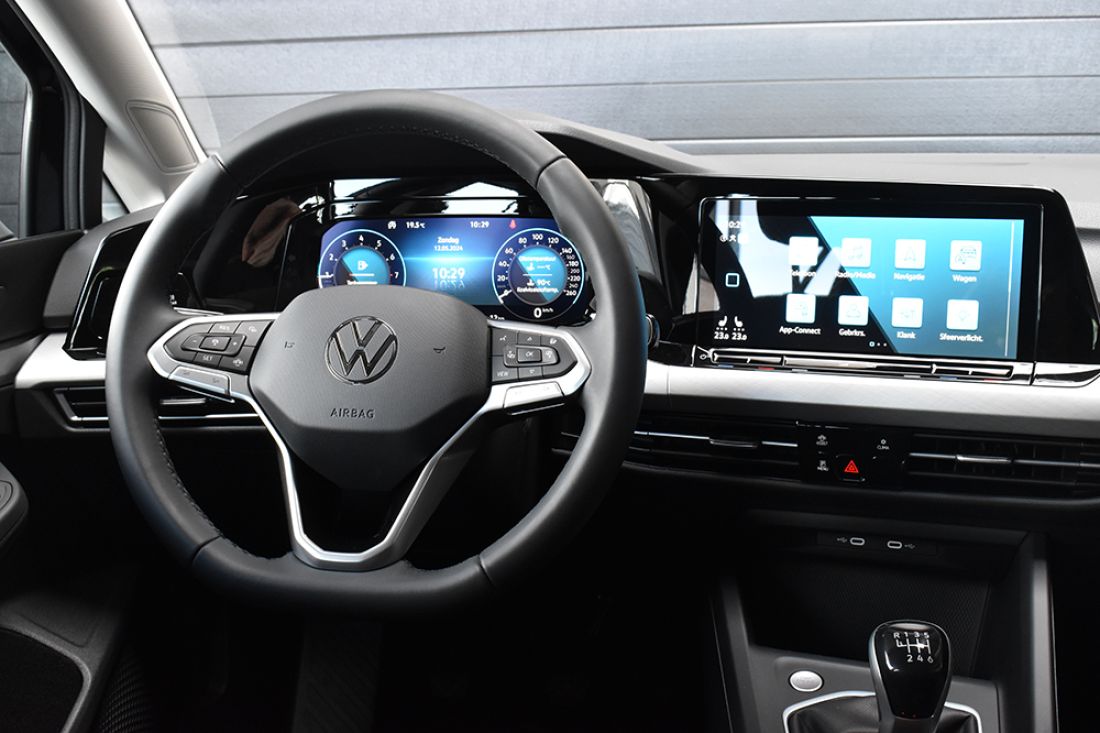 volkswagen-golf-variant-shortlease-trekhaak-activlease