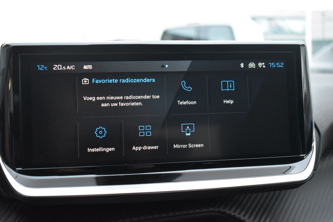 peugeot-208-allure-hybrid-gris-artense-shortlease-activlease peugeot-208-allure-hybrid-gris-artense-shortlease-activlease