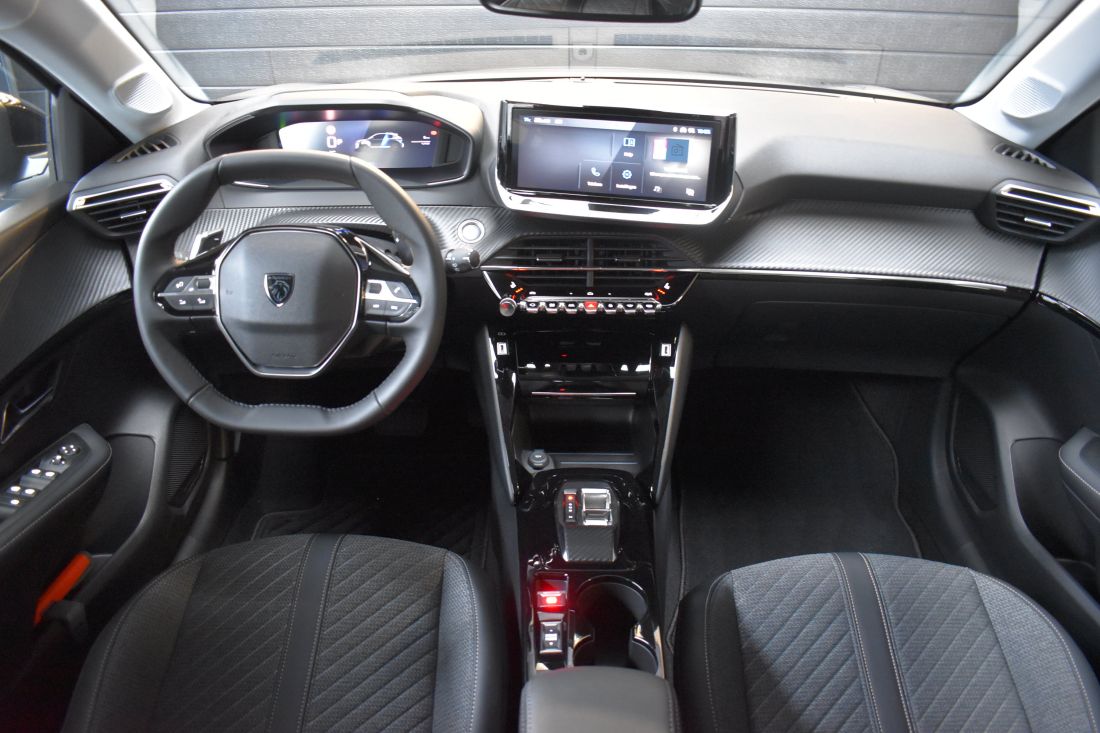 peugeot-208-allure-hybrid-gris-artense-shortlease-activlease