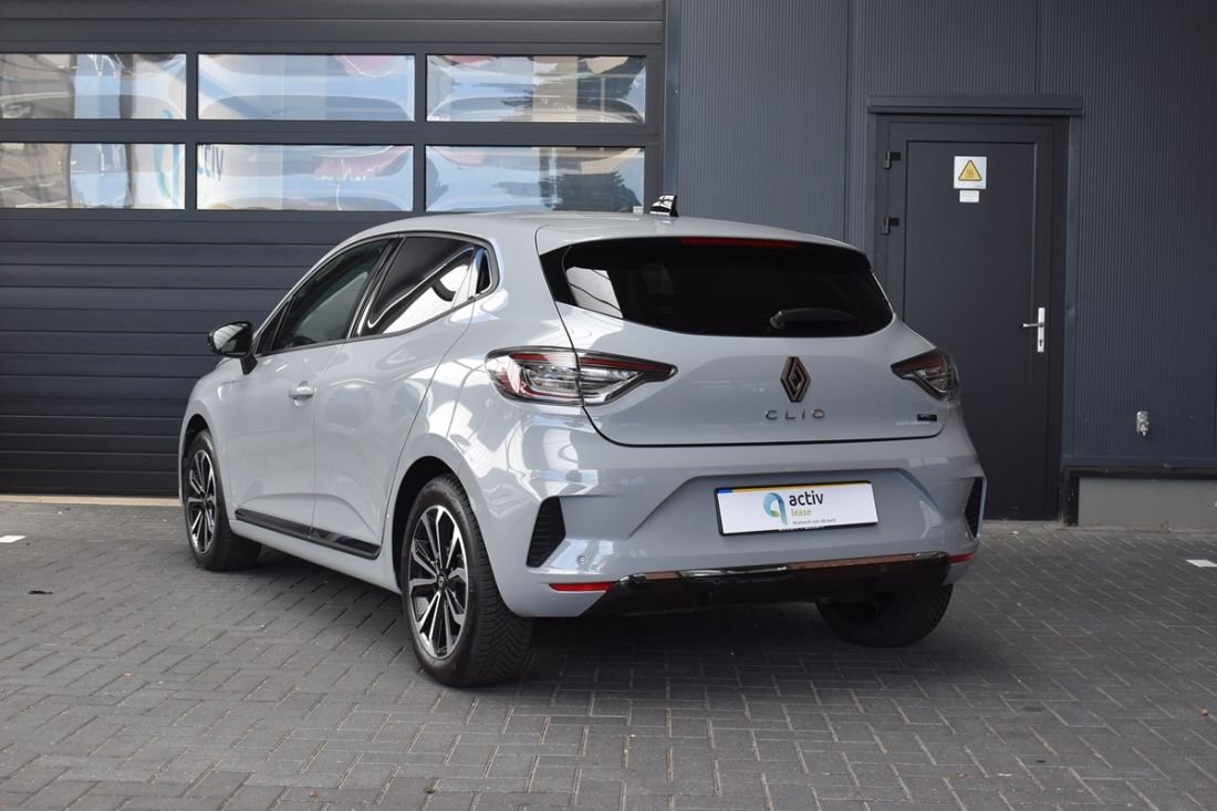 renault-clio-hybrid-techno-rafale-shortlease