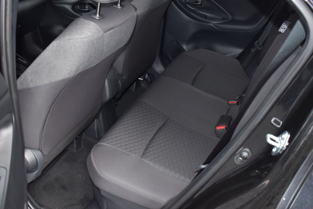 toyota-yaris-cross-dynamic-shortlease-activlease