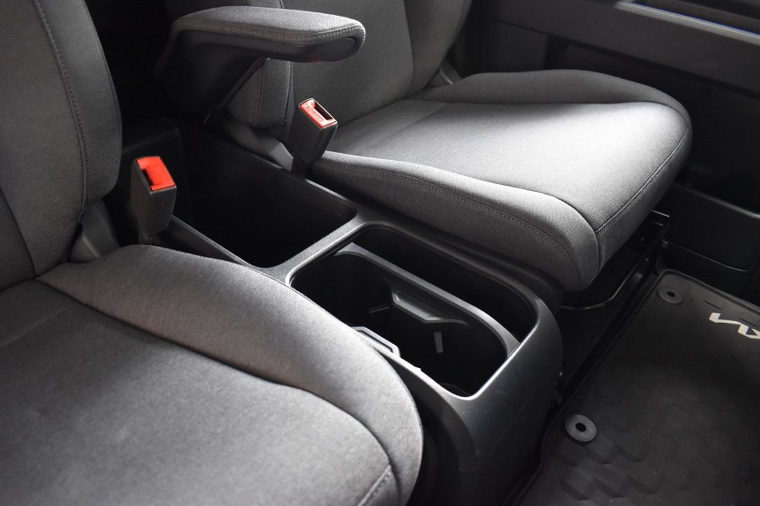 kia-pv5-cargo-shortlease-activlease