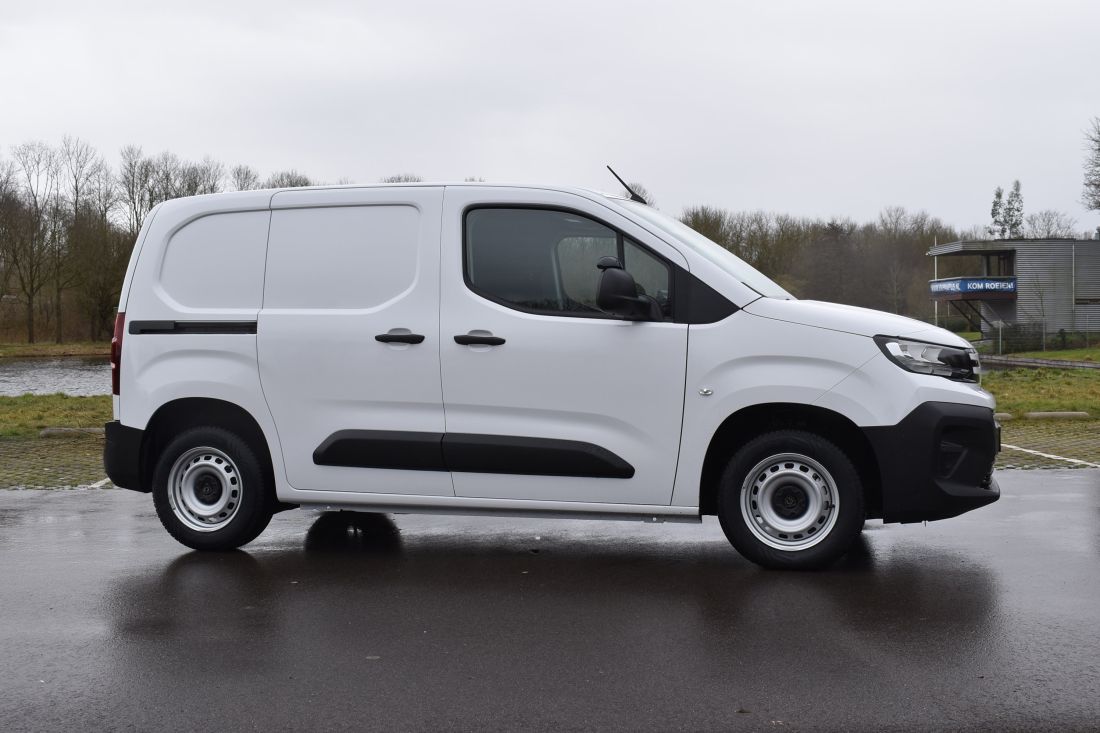 peugeot-partner-bluehdi-100-l1-voorraad-activlease