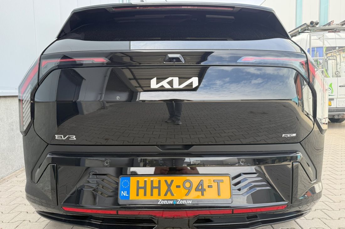 kia-ev3-gt-plusline-activlease kia-ev3-gt-plusline-activlease