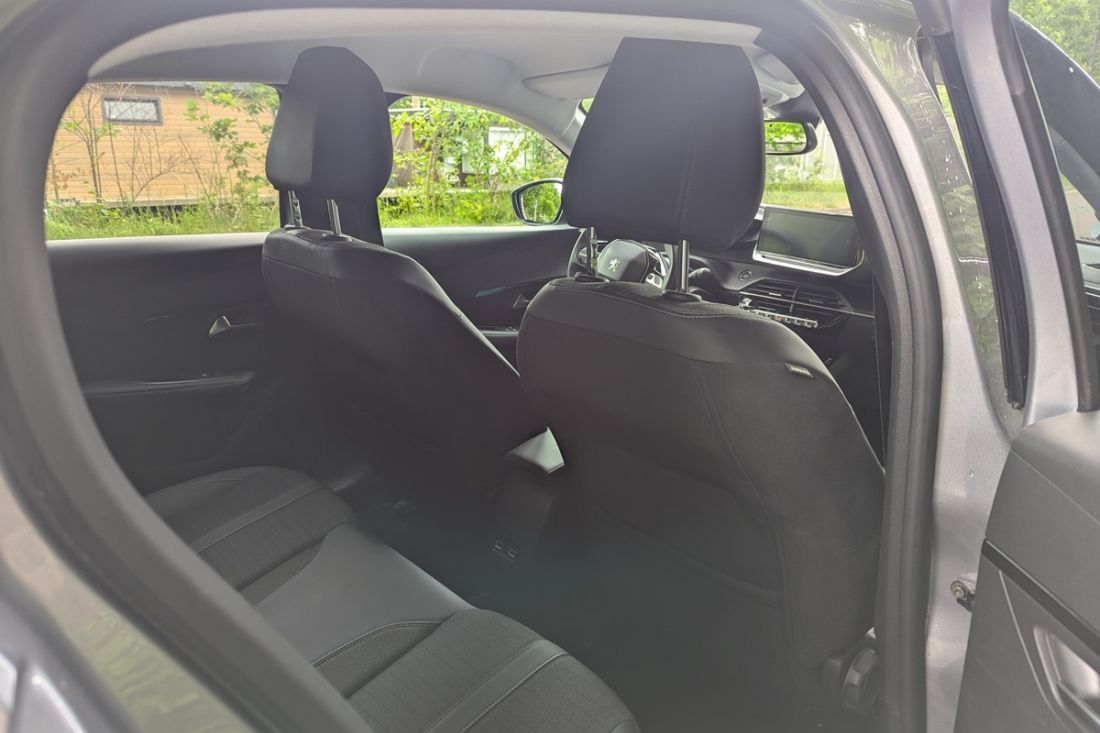 peugeot-e-208-allure-pack-voorraad-activlease