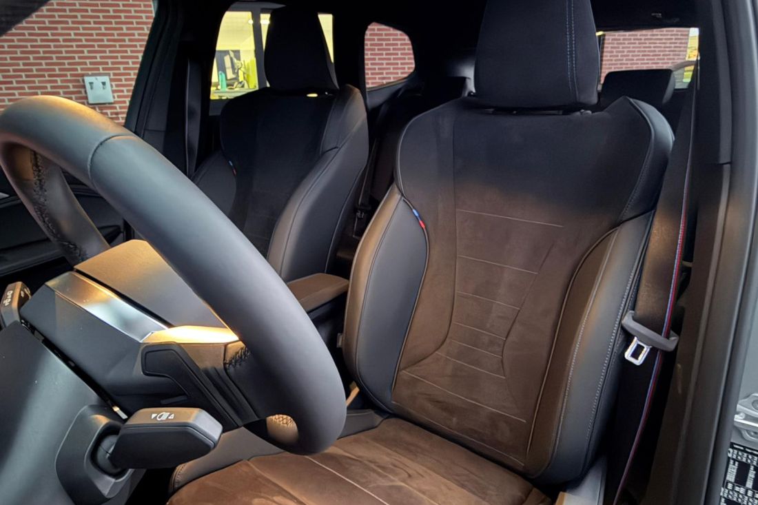 bmw-ix1-msport-saphirschwarz-shortlease-activlease