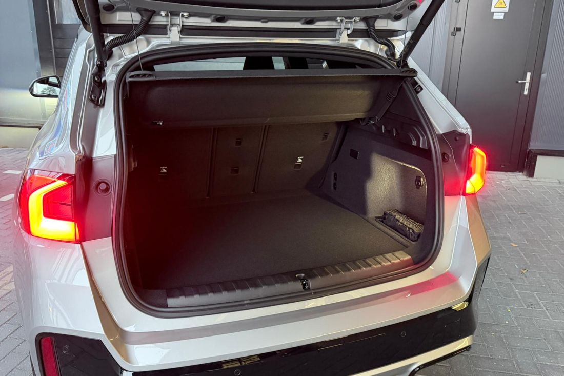 bmw-ix1-msport-spacesilber-shortlease-activlease