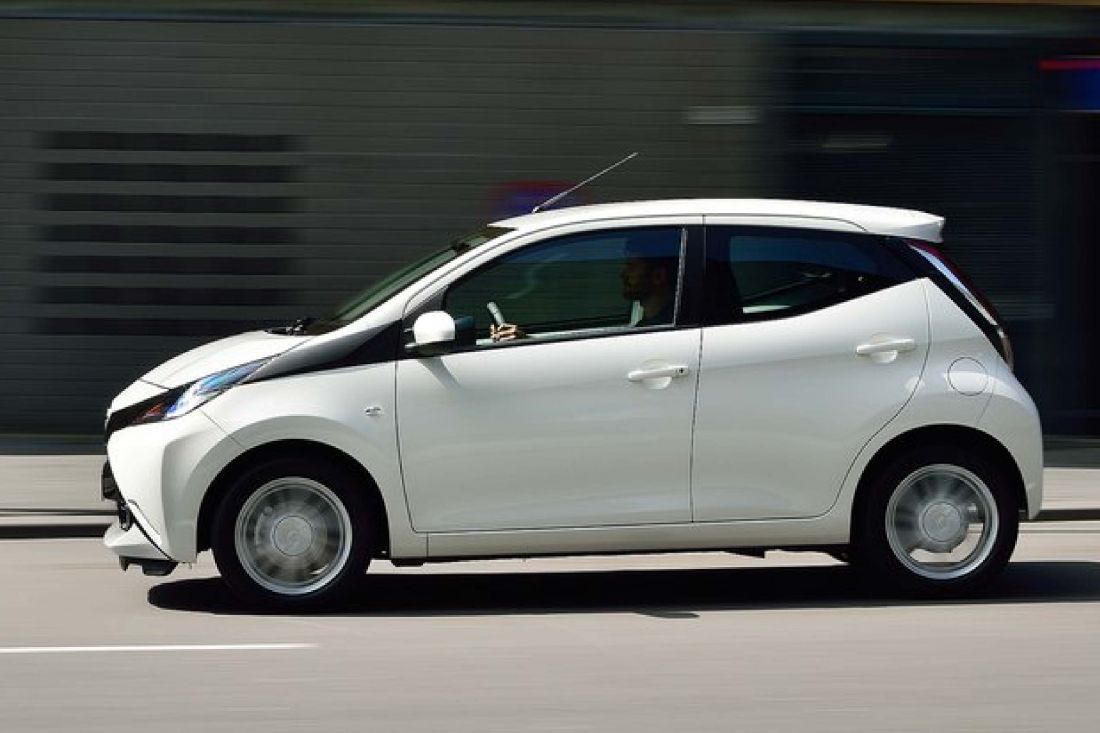 activlease-toyota-aygo-shortlease-02