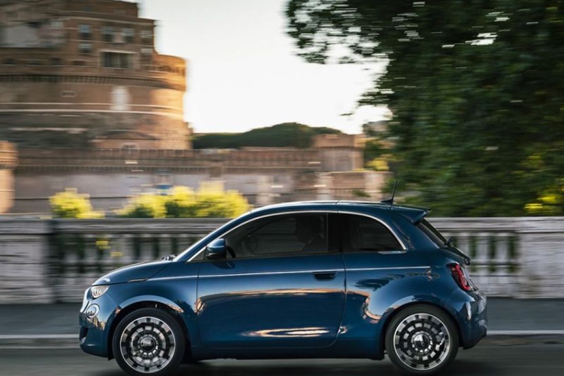 fiat-500e-berlina-3-deurs-activlease-operational-lease-1656788