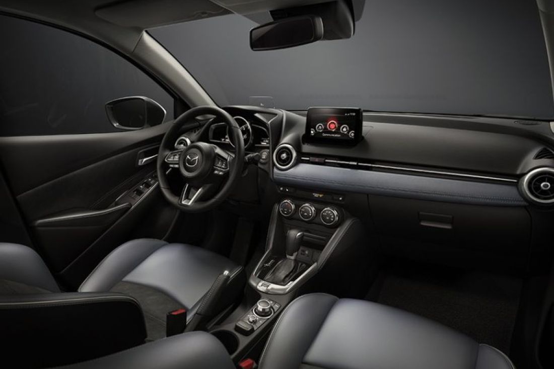 mazda-2-5-deurs-activlease-shortlease-3 mazda-2-5-deurs-activlease-shortlease-3