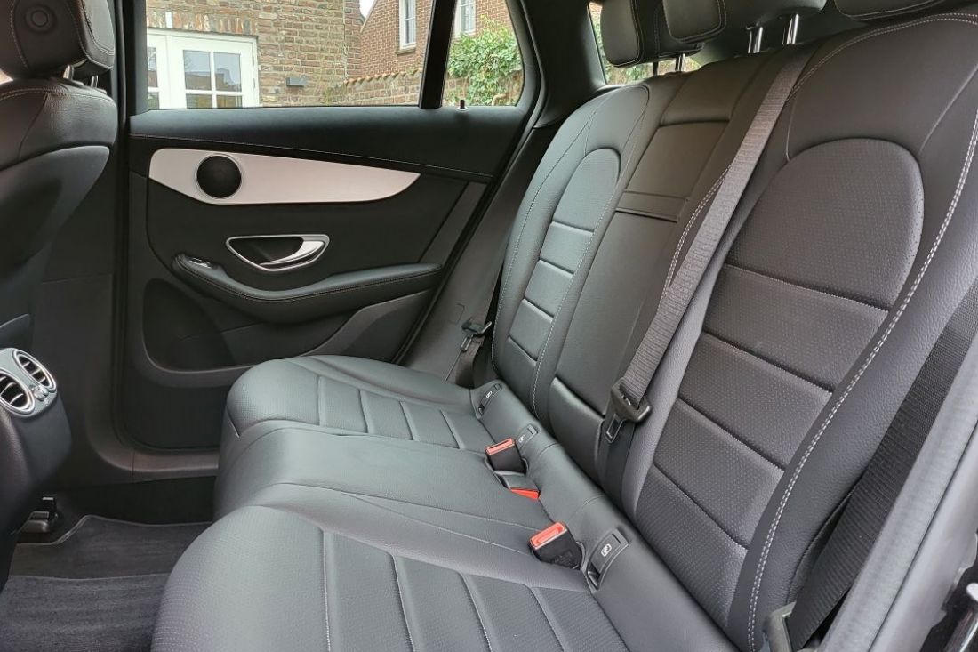 mercedes-benz-eqe-luxury-line-activlease15