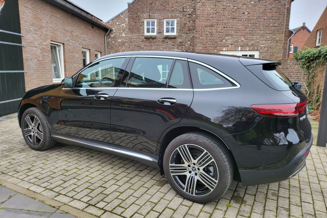 mercedes-benz-eqe-luxury-line-activlease6