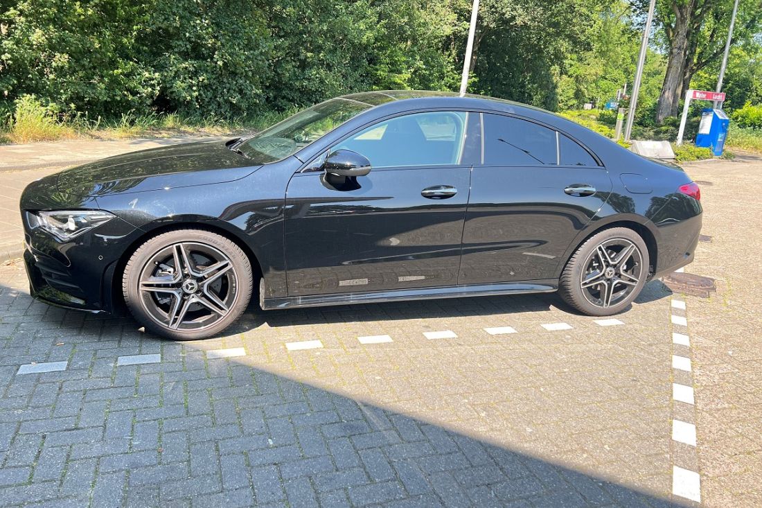 mercedes-cla-amg-line-activlease1