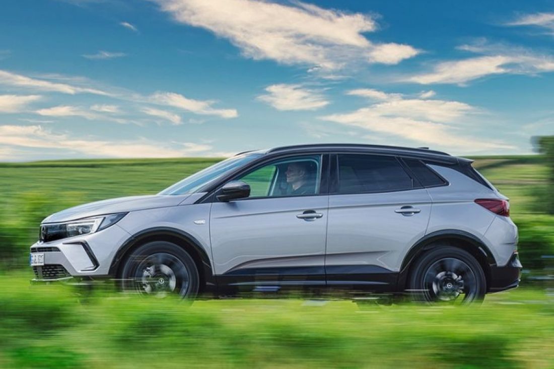 opel-grandland-5-deurs-activlease-shortlease-4 opel-grandland-5-deurs-activlease-shortlease-4