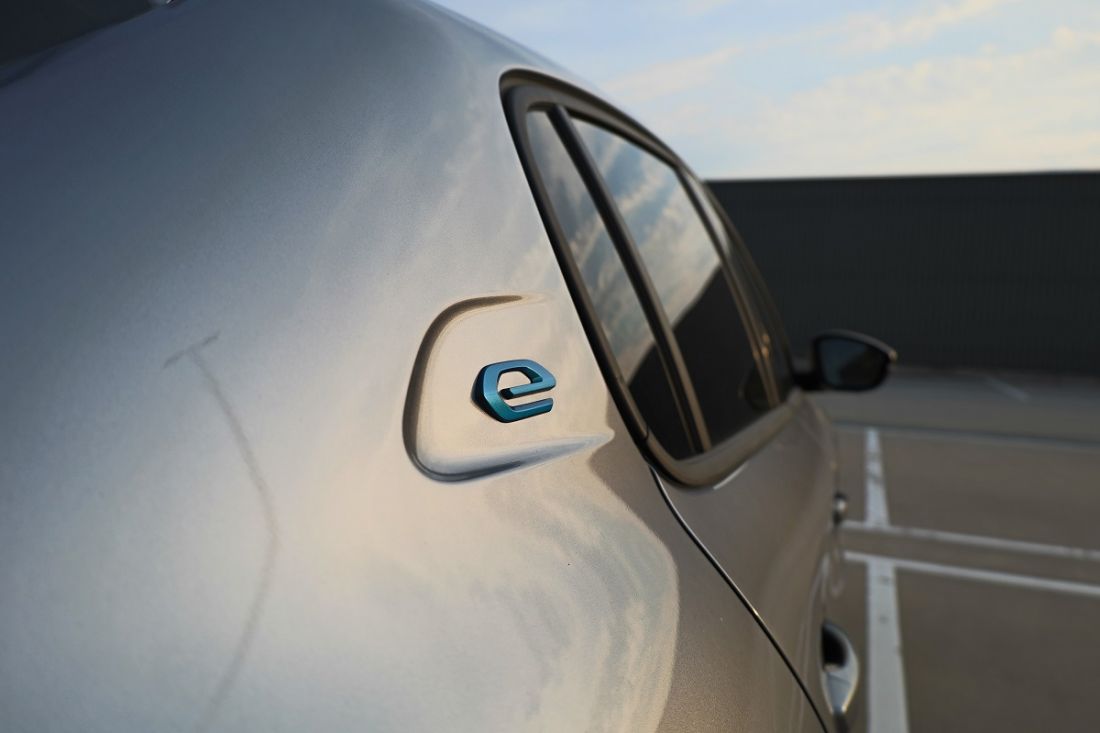 peugeot-e208-allure-pack-activlease12 peugeot-e208-allure-pack-activlease12