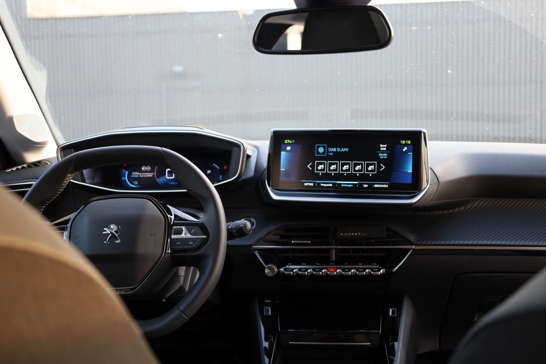 peugeot-e208-allure-pack-activlease4 peugeot-e208-allure-pack-activlease4