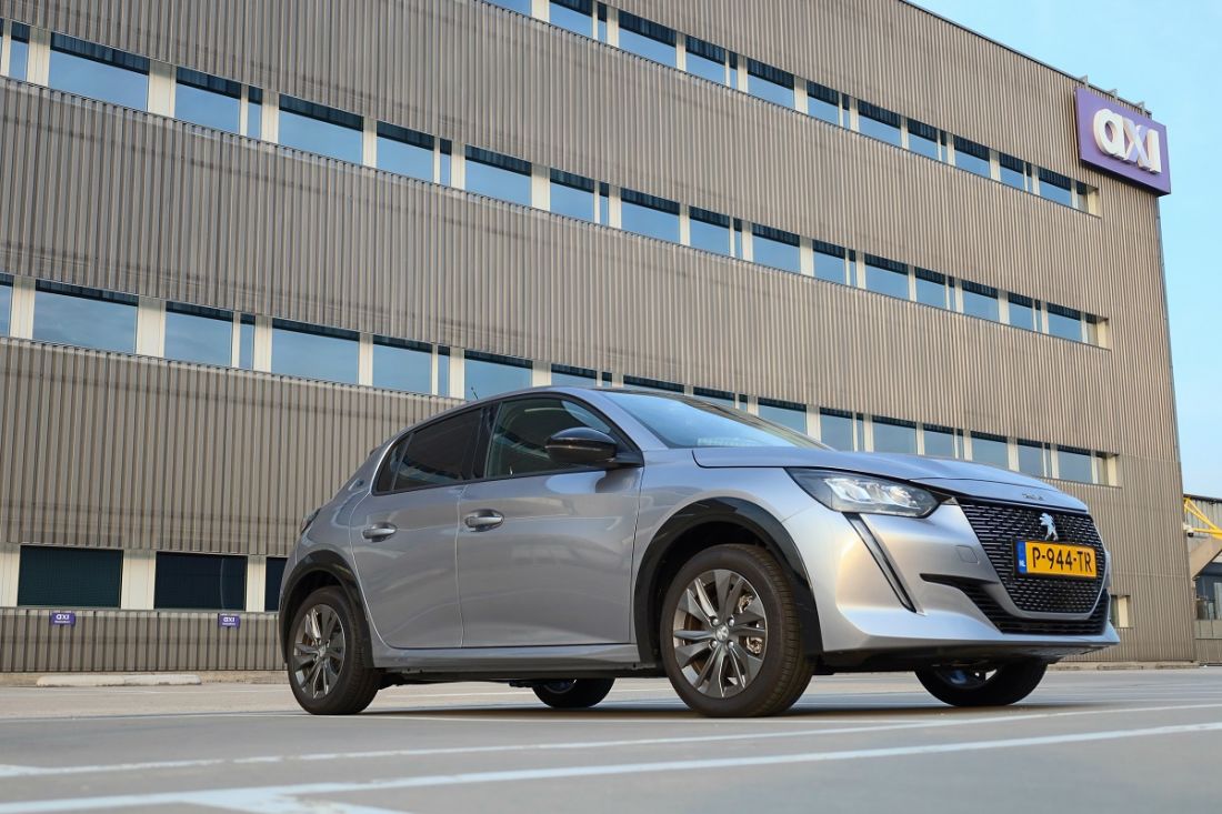 peugeot-e208-allure-pack-activlease5 peugeot-e208-allure-pack-activlease5