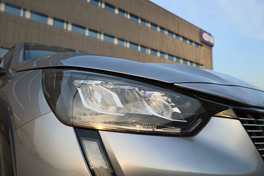 peugeot-e208-allure-pack-activlease6 peugeot-e208-allure-pack-activlease6