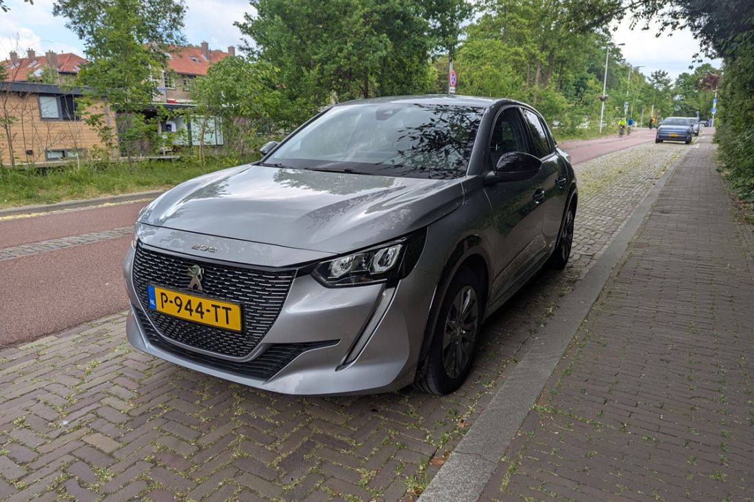 peugeot-e-208-allure-pack-voorraad-activlease