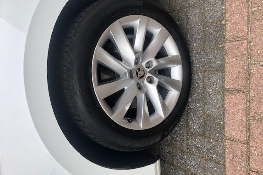 skoda-superb-activlease5