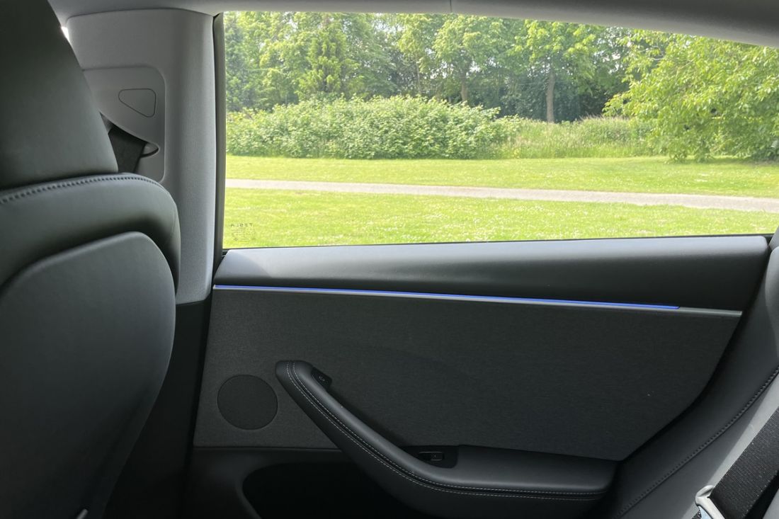 tesla-model-3-rwd-stealth-grey-activlease16