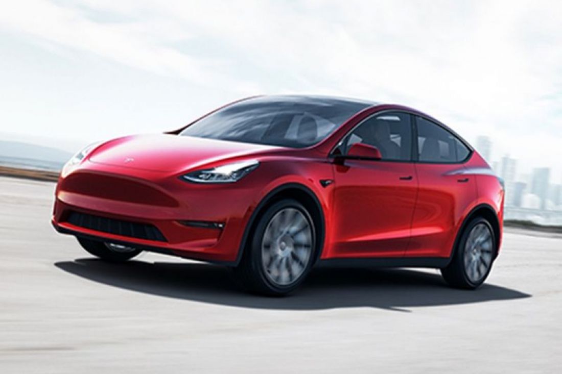 tesla-model-y-5-deurs-activlease-operational-lease-1659610