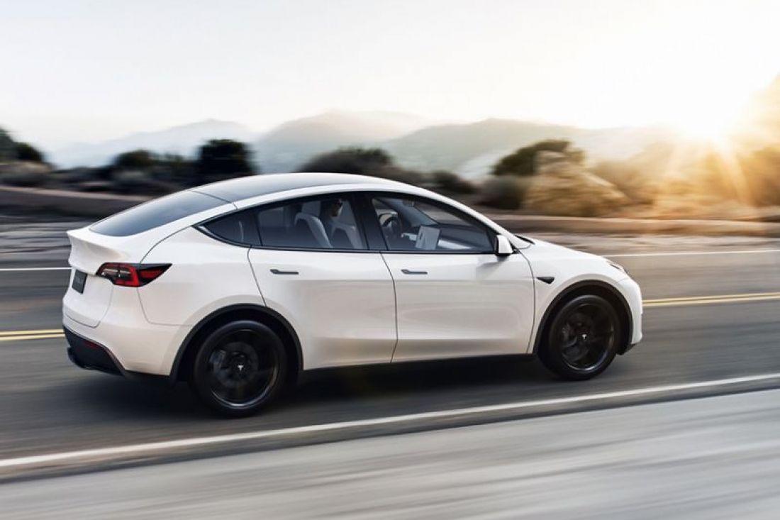 tesla-model-y-5-deurs-activlease-operational-lease-1659617 tesla-model-y-5-deurs-activlease-operational-lease-1659617