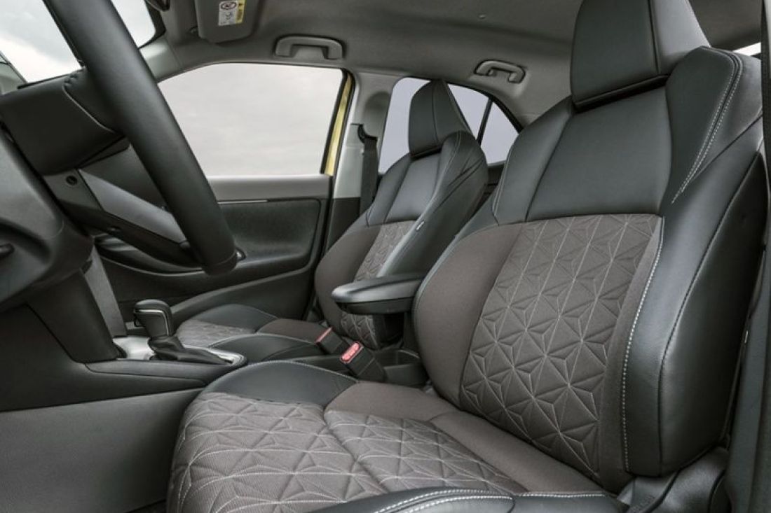 toyota-yaris-cross-5-deurs-activlease-shortlease-6 toyota-yaris-cross-5-deurs-activlease-shortlease-6